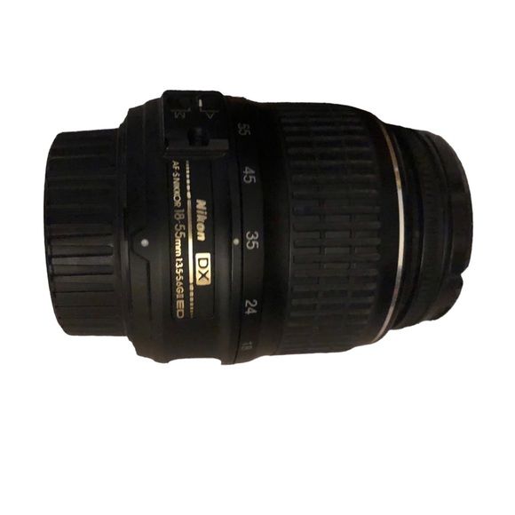 Nikon D750 DSLR Digital Camera + 2 lens, battery, charger, cleaning kit, and box - Picture 10 of 15